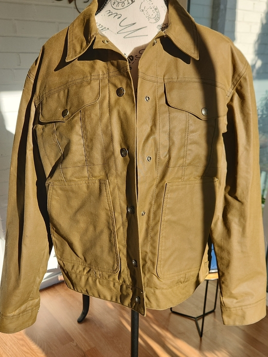 Filson Jackets & Blazers - NWT Filson Women's Waxed Canvas Short Lined Cruiser Jacket SZ M